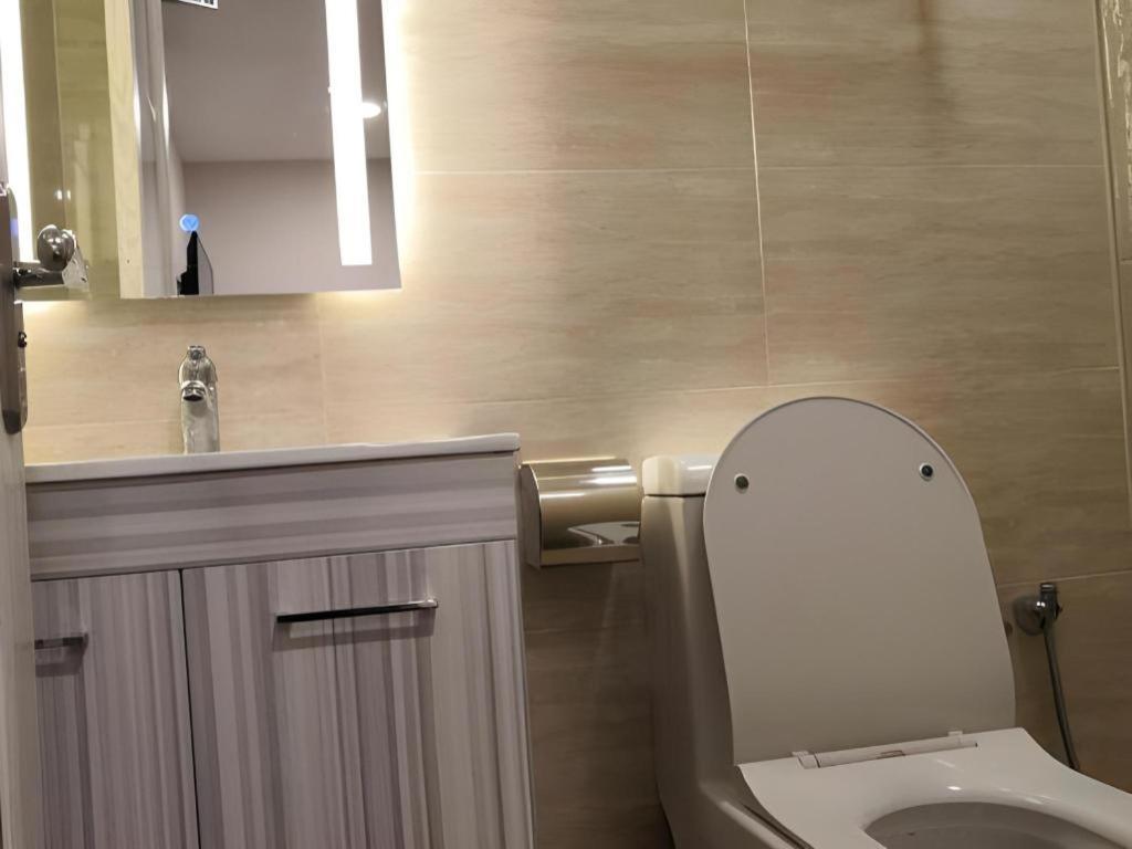 Hotel Lolex Kuchai Lama Kuala Lumpur Ngoại thất bức ảnh